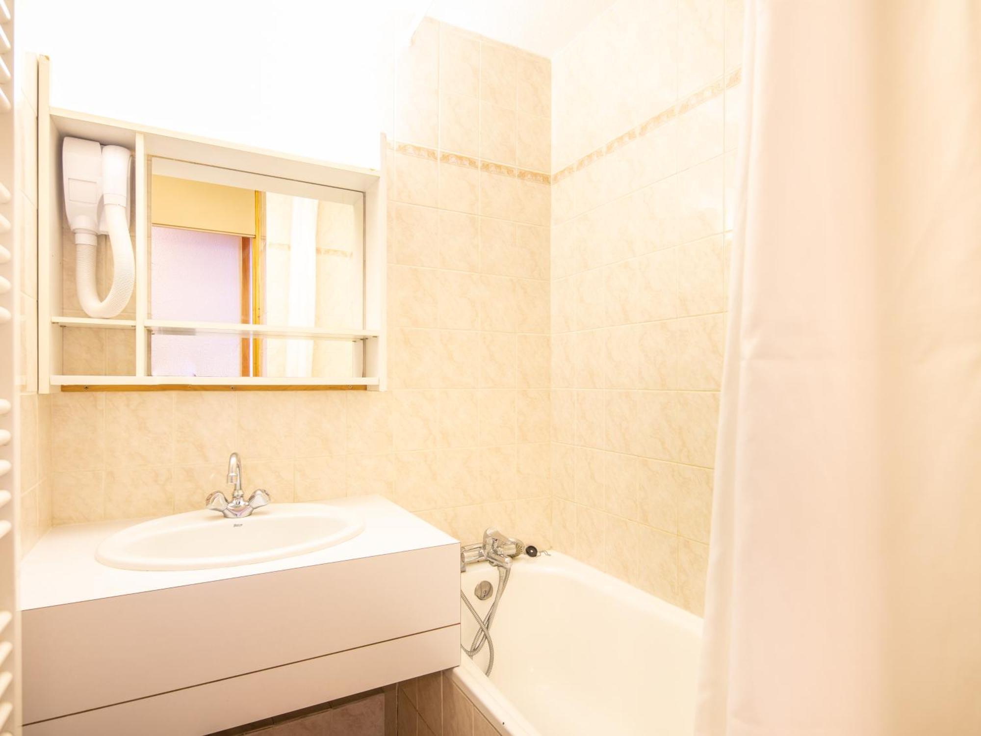Vacanceole - Residence Le Sappey - Doucy Ла-Лешер Экстерьер фото